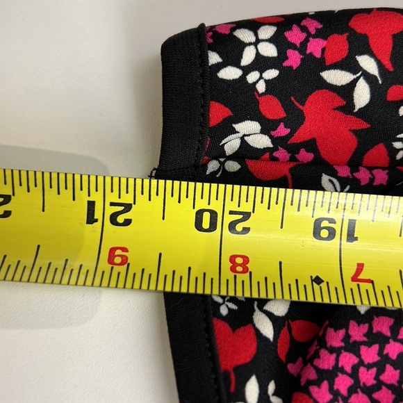 Michael Kors Woodland Red Leaf-Print Matte-Jersey Flounce Dress - Picture 8 of 10